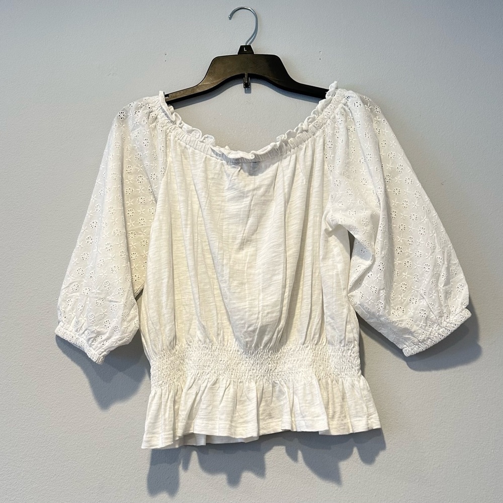 Ralph Lauren Women’s 💯 % cottonEyelet Off-The-Shoulder Pullover Top White, PM/M - Picture 8 of 9